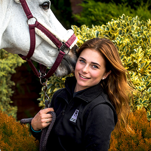 Sarah Thornton_520x520 Sarah Thornton_520x520